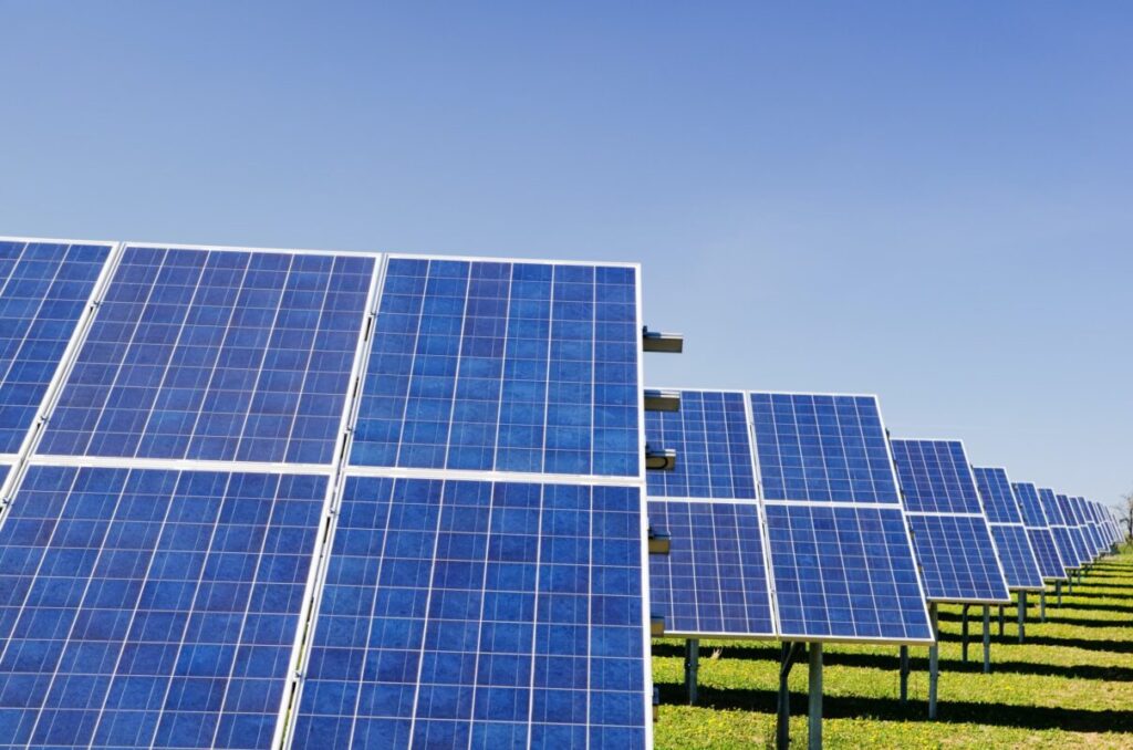 The planning inspectorate will now pass their recommendation regarding the project to the Secretary of State in early August. Image: West Burton Solar Project.